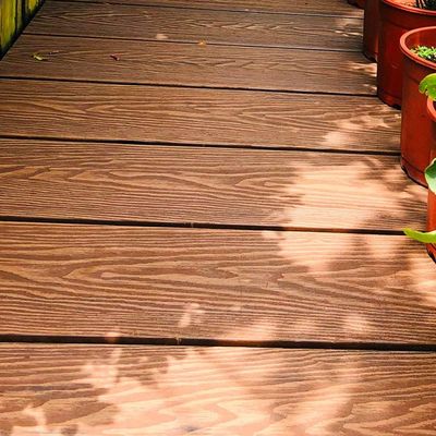 سعر جيد الحديقة الخارجية 3D اللوحة المركبة الطابقية الملفوقة الفراغية والثقوب المربعة الانترنت
